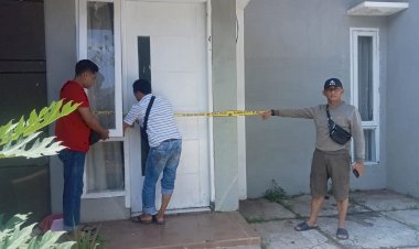 *Polisi-Berhasil-Amankan-Ratusan-Bahan-Peledak-Jenis-Mercon-di-Pasuruan*